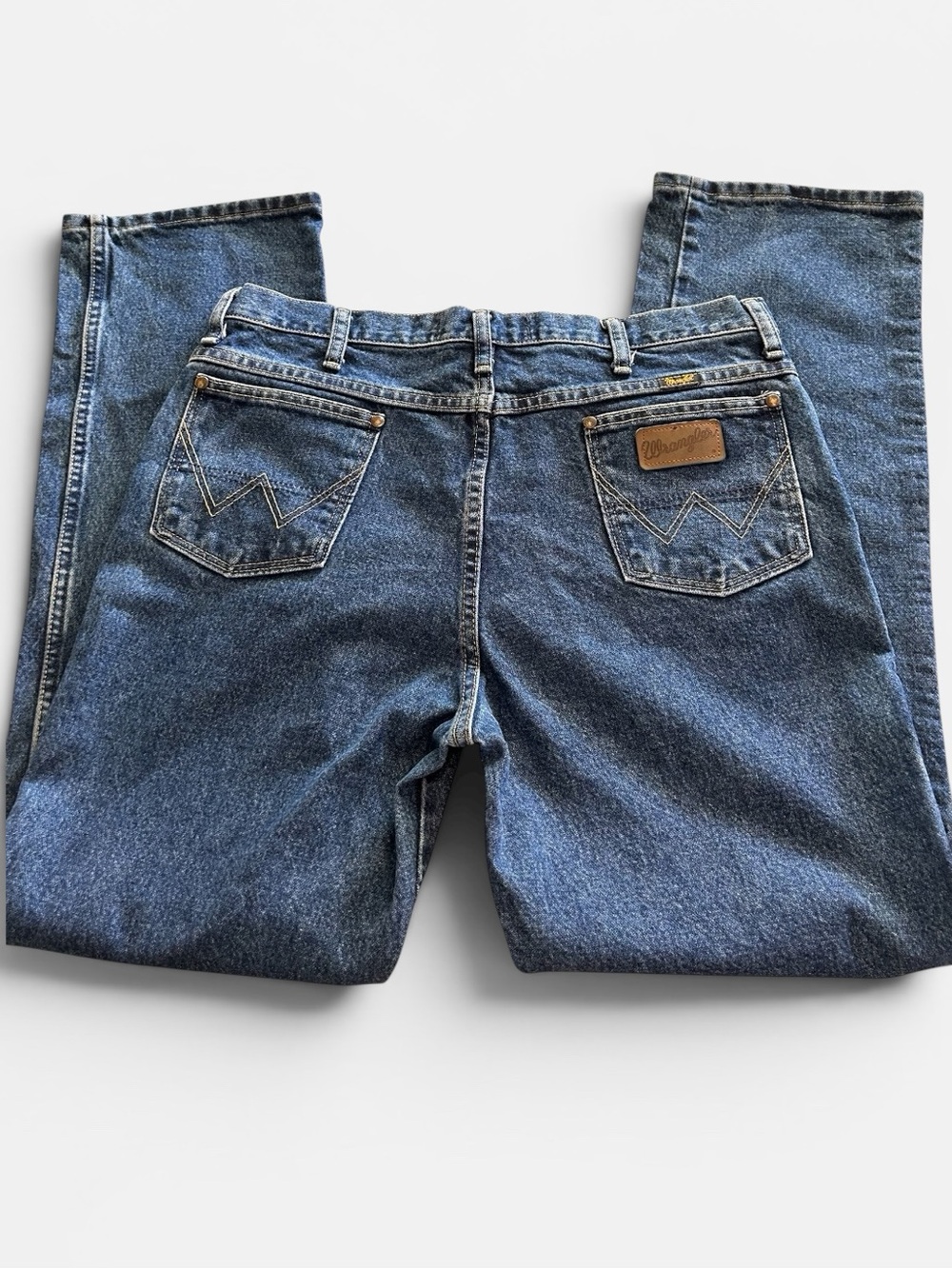Cowboy Western Wrangler “W” Men's Dark Blue Wash Denim Jeans - Size 36” x 32”